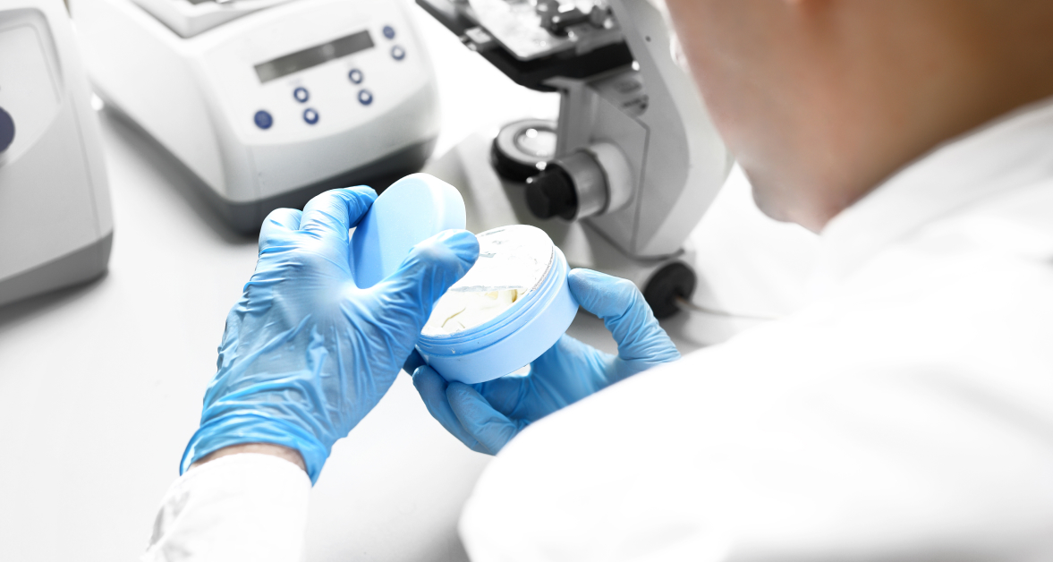 Oferty pracy w laboratoriach medycznych. Czego oczekują pracodawcy?