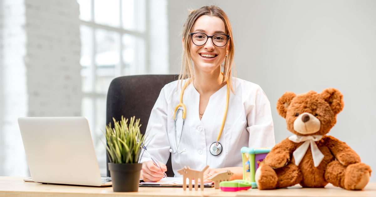 Praca dla pediatrów: gdzie są największe potrzeby kadrowe?